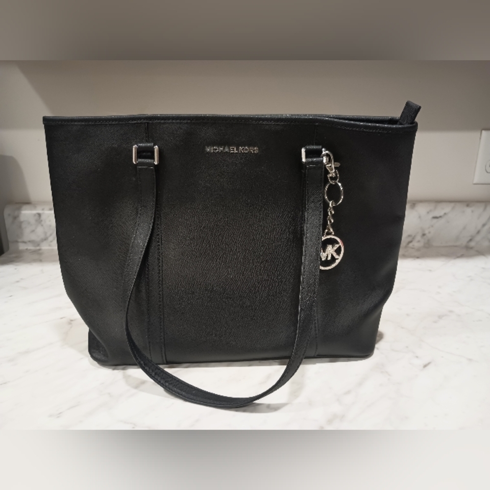 Michael Kors Tote Bag - Picture 1 of 7